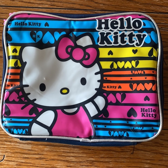 Hello Kitty Lunch Box - Picture 1 of 5
